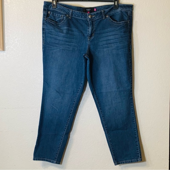 Torrid Denim Jeans - Picture 1 of 3